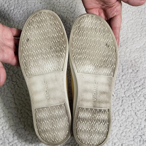 Vionic "Winny" womens sneaker  size 9 - Picture 5 of 6